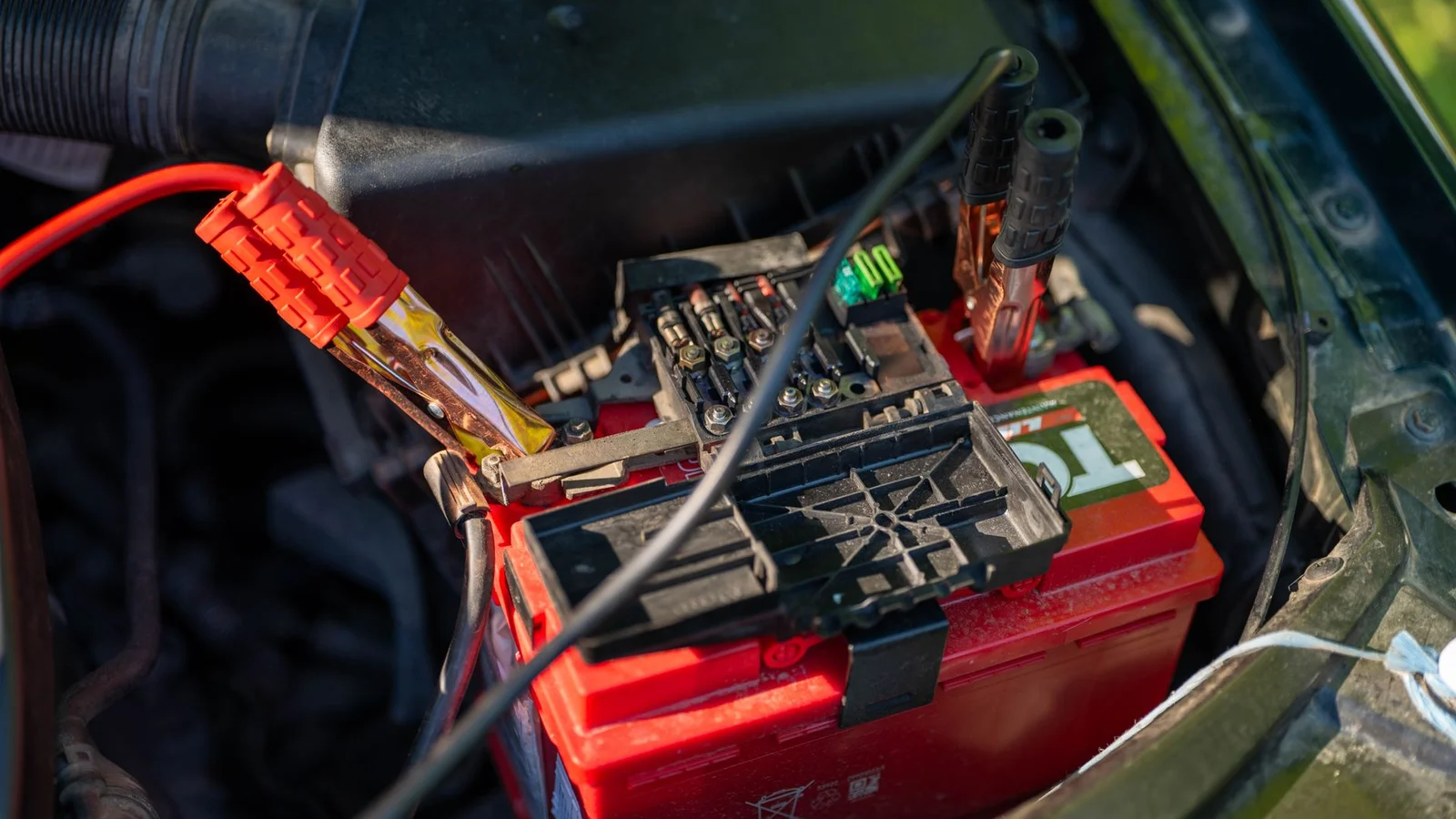 DSG Mechatronik-Steuergerät mit Spannungsmessung bei Fehlercode P0562