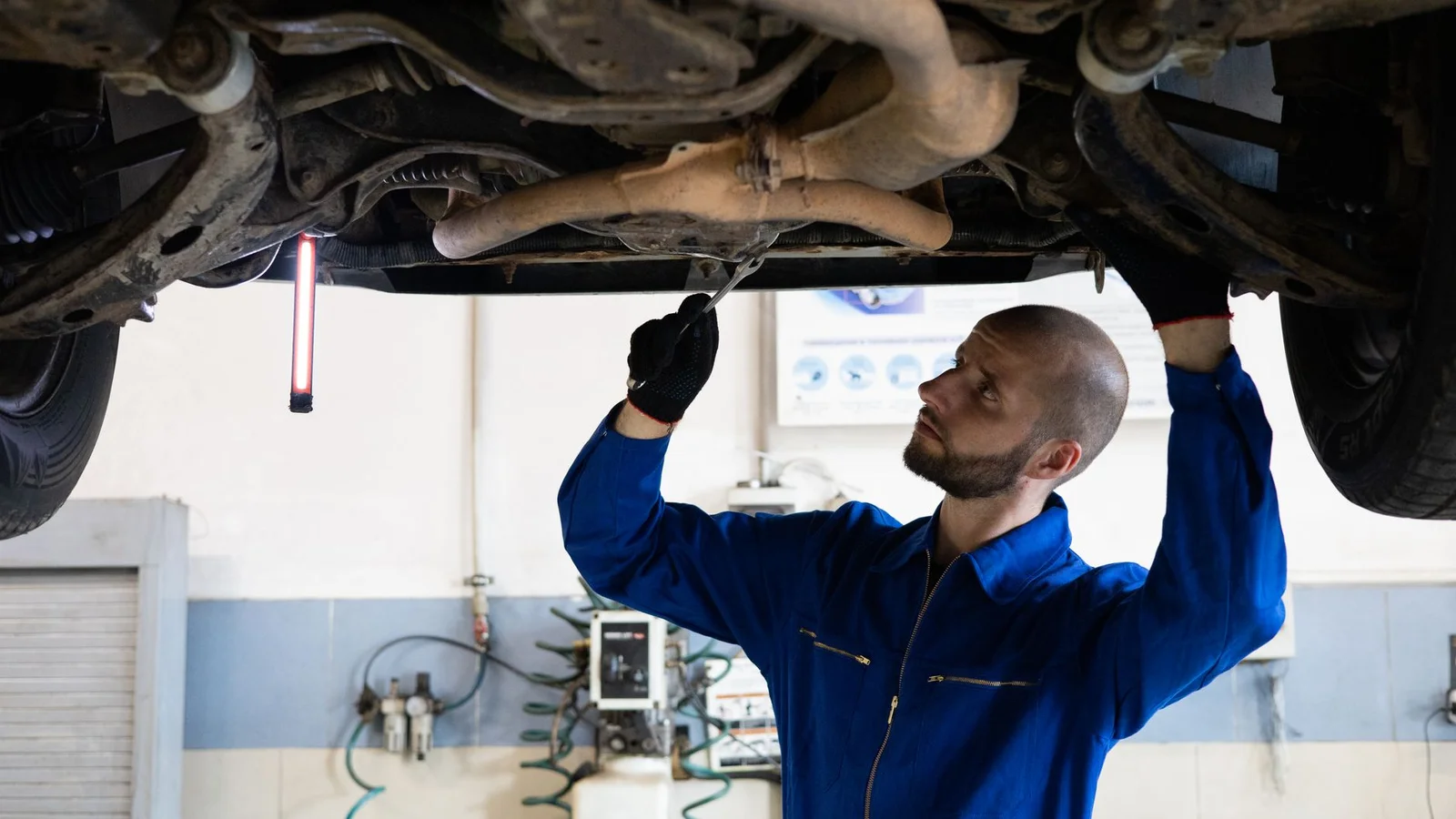 DSG-Getriebe Mechatronik mit Fokus auf Kickdown-Funktion und Gaspedal-Sensor
